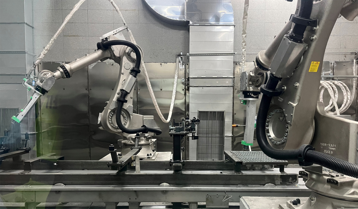 Configuration of Dual Robots + Dual High-pressure Pumps