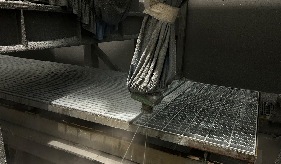 Automatic Grille Cleaning